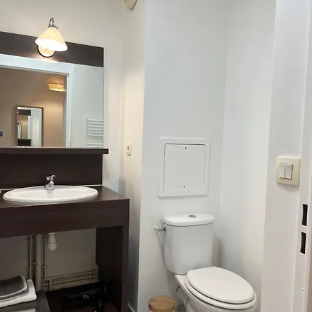 Apartment Cosy Paris Rer A