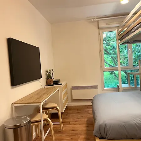 Appartement Cosy Paris Rer A